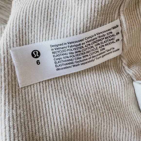 Lululemon, Softstreme Ribbed Hem Pullover in Natural Ivory, Women’s Size 6 - Picture 10 of 10
